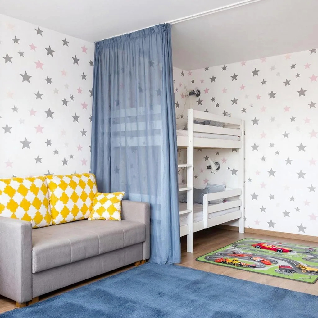 Комната с разделением пространства