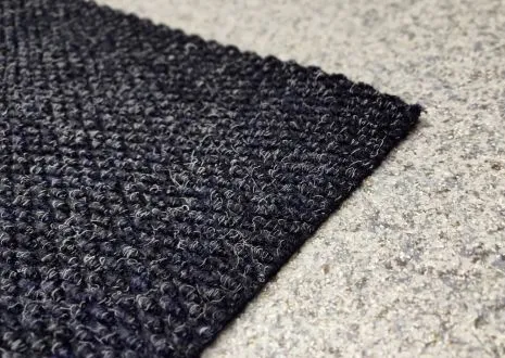 Практичность и стиль для входной зоны офиса