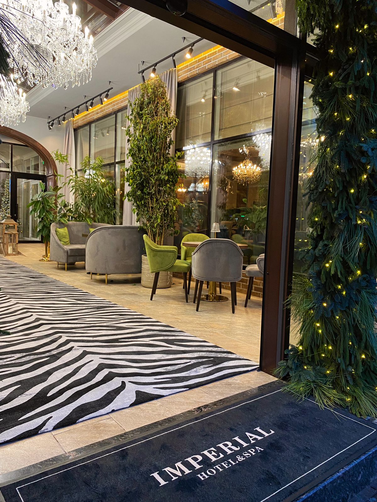 Ковер для лобби отеля 12 метров Деко