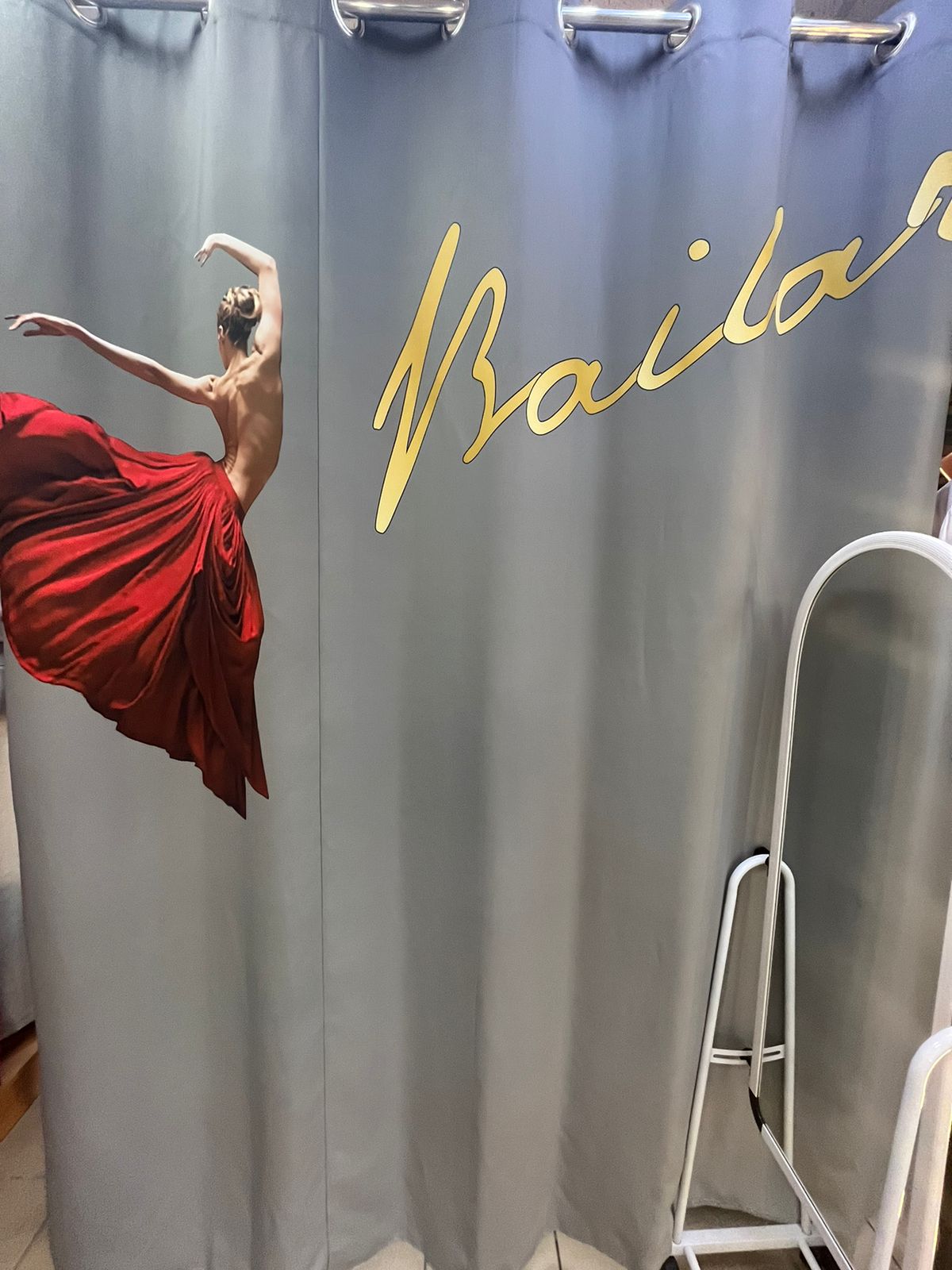 Штора с логотипом на заказ