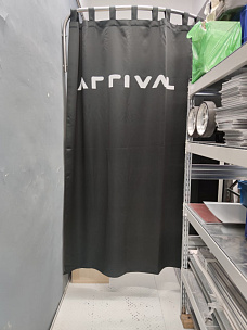 Штора с логотипом на заказ