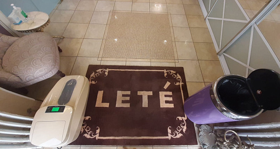 Входной ковер с лого Деко