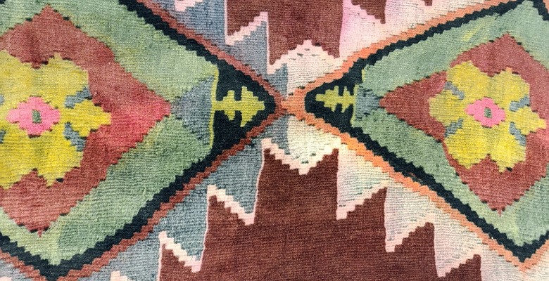 Как мы создали «старый» ковер для ресторана «Супра»