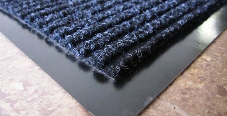 Грязезащитный коврик на резиновой основе